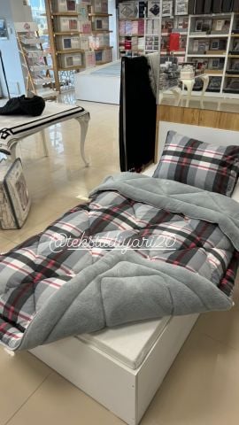 Tekstil Diyarı Tek Kişilik Çift Taraflı Welsoft Yorgan Ekose