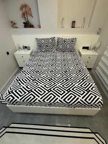 Violacasa Lastikli Kuzu Tüyü Welsoft Çarşaf Zebra