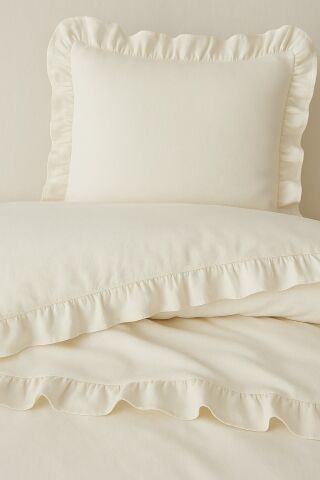 Tek Kişilik Fırfırlı Nevresim Takımı Prıvate ( Lastikli Çarşaflı ) Krem