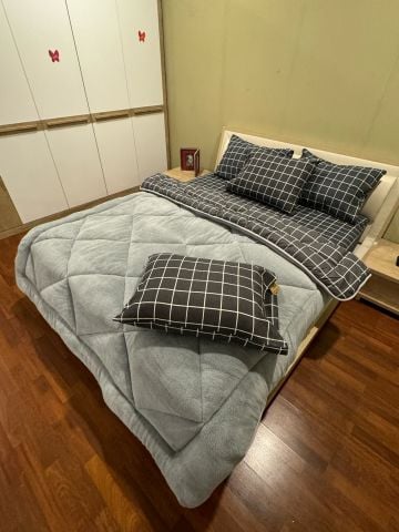 Çift Kişilik Welsoft Pufidik Uyku Seti Antrasit Kare (Lastikli Çarşaflı)