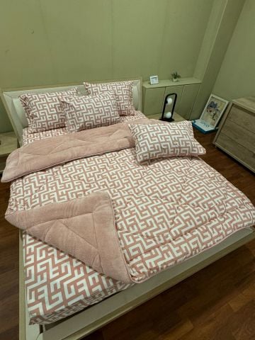 Çift Kişilik Welsoft Pufidik Uyku Seti Pudra Labirent (Lastikli Çarşaflı)