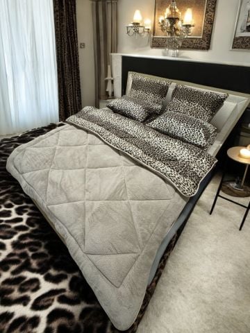 Çift Kişilik Welsoft Pufidik Uyku Seti Bej Leopar (Lastikli Çarşaflı)