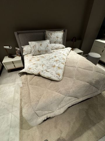 Çift Kişilik Welsoft Pufidik Uyku Seti Bej Kelebek (Lastikli Çarşaflı)