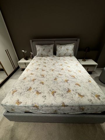 Çift Kişilik Welsoft Pufidik Uyku Seti Bej Kelebek (Lastikli Çarşaflı)