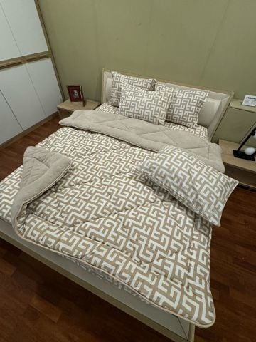 Çift Kişilik Welsoft Pufidik Uyku Seti Bej Labirent (Lastikli Çarşaflı)