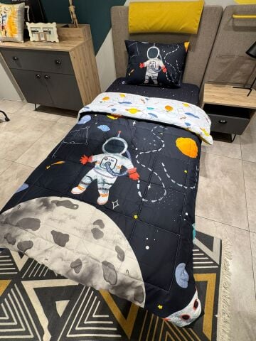 Tek Kişilik Ünlü Markaların Outlet Çarşaf Lastikli Uyku Seti Astronot
