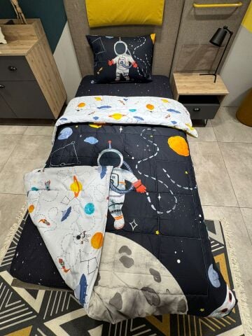 Tek Kişilik Ünlü Markaların Outlet Çarşaf Lastikli Uyku Seti Astronot