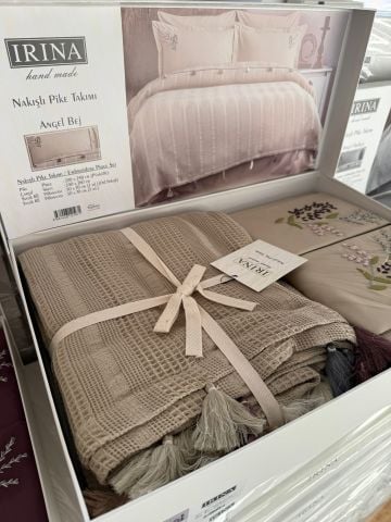 İrina Nakışlı Pike Takımı Angel Bej