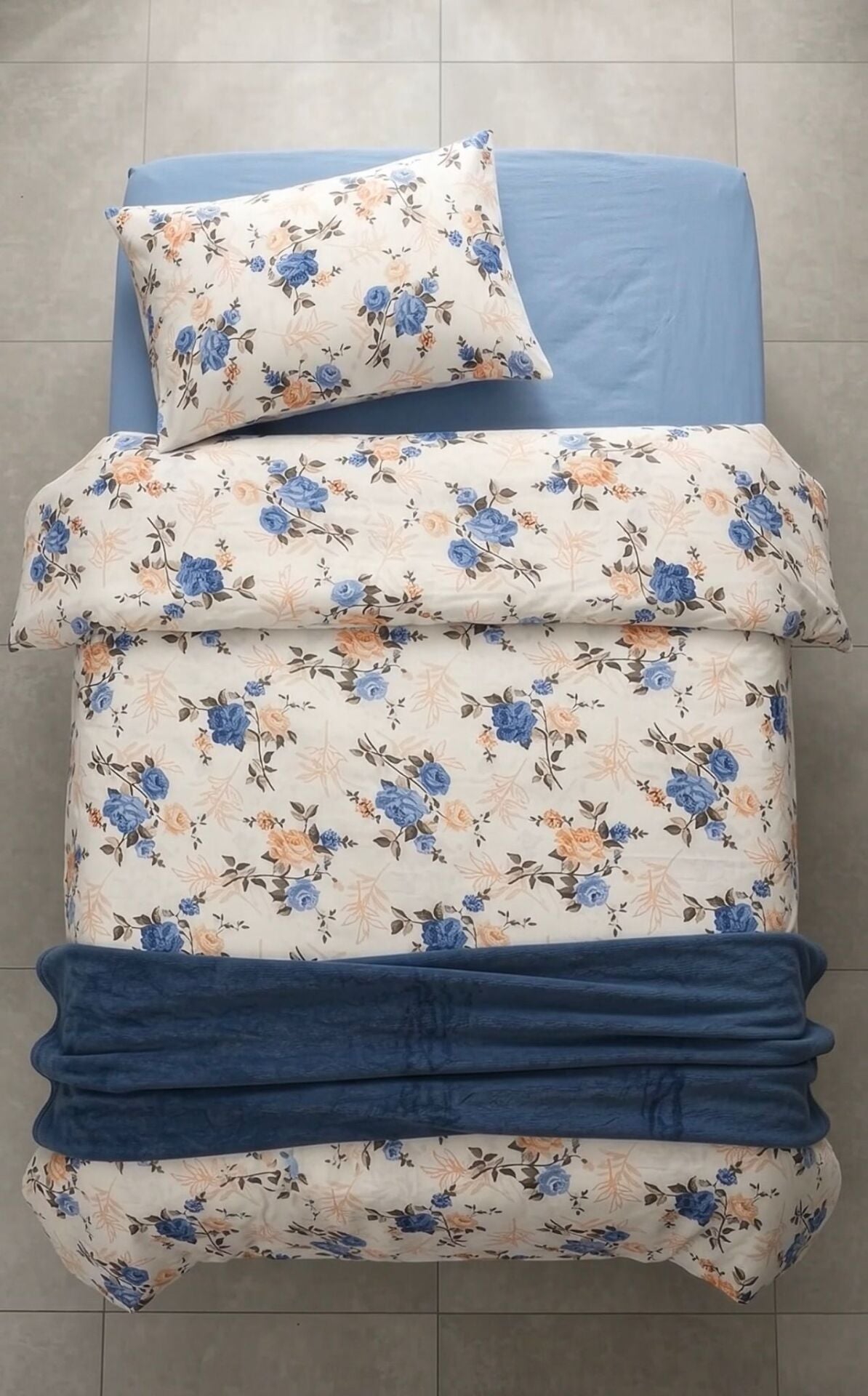 Outlet Tek Kişilik Nevresim Takımı ( Çarşafı Lastikli) Calisto