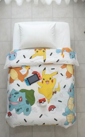 Outlet Tek Kişilik Nevresim Takımı ( Çarşafı Lastikli) Pikachu