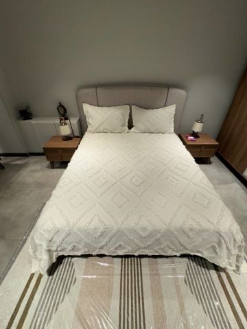 Violacasa Estiva Puffy Battal Boy Yatak Örtüsü Dailing Ekru