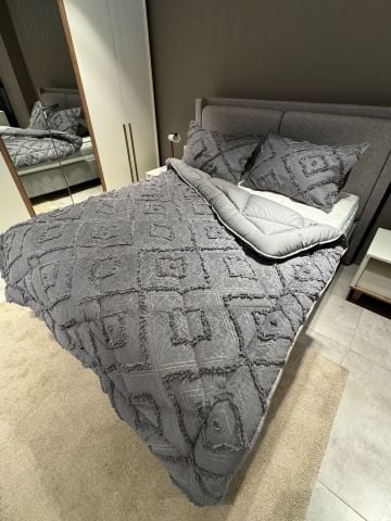 Eliza Çift Kişilik Puffy Uyku Seti ( Lastikli Çarşaflı) Dailing Antrasit