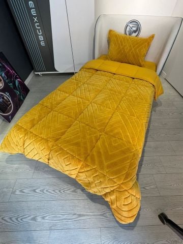 Violacasa Tek Kişilik Yumoş Jaquard Comforter Set ( Uyku Seti ) Hardal