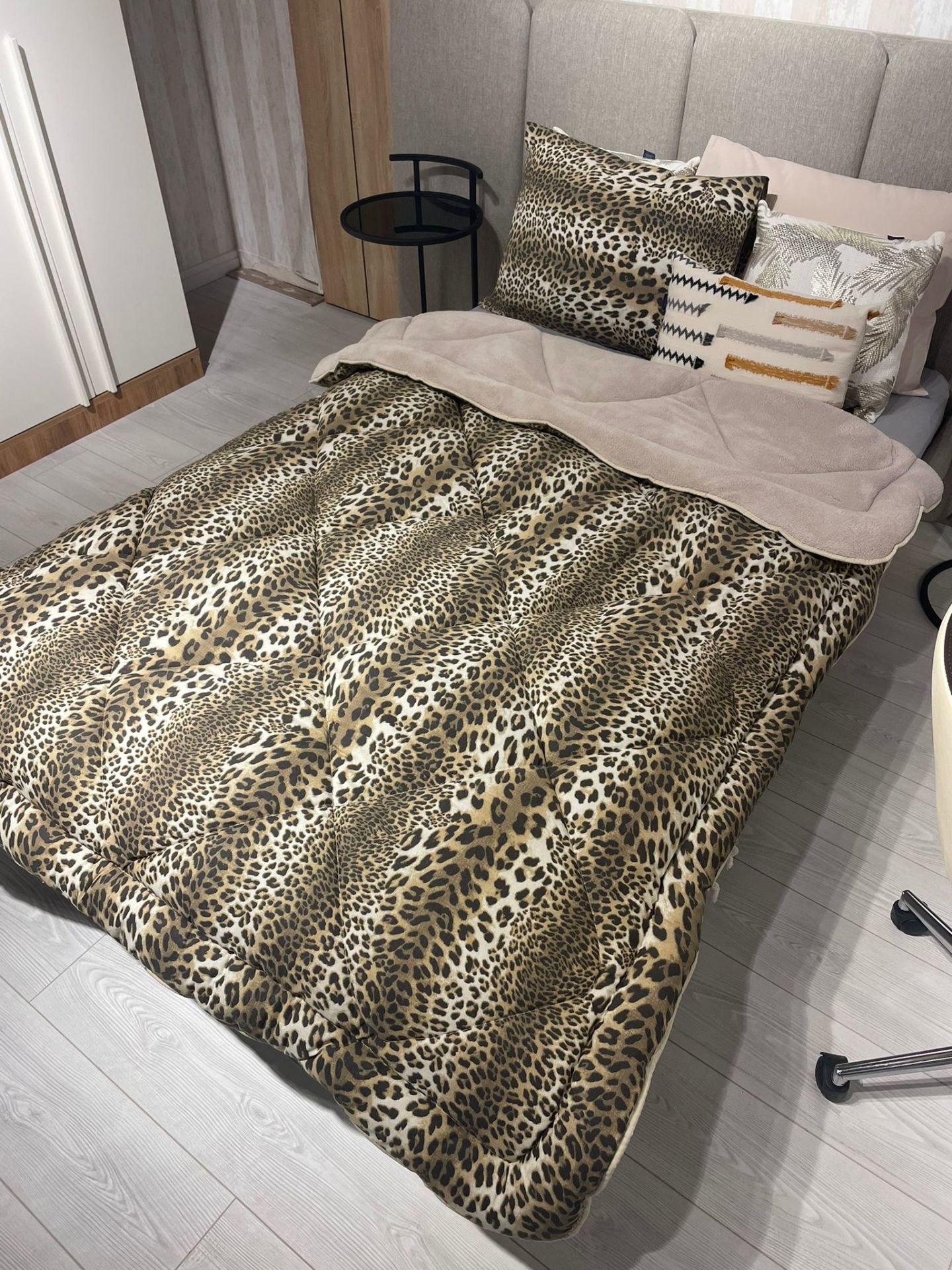 Tekstil Diyarı Tek Kişilik Çift Taraflı Welsoft Yorgan Leopar Bej