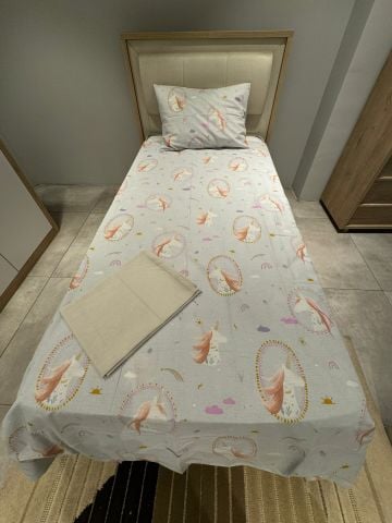 Ünlü Markaların Tek kişilik Nevresim Takımı Unicorn ( outlet )