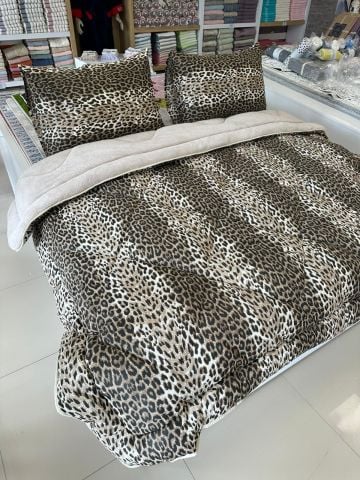 Tekstil Diyarı Çift Kişilik Welsoft Yorgan Yastıklı Leopar