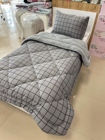 Tekstil Diyarı Tek Kişilik Çift Taraflı Welsoft Yorgan Füme Kare