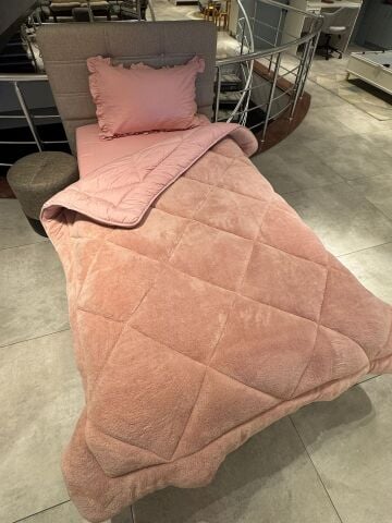 Tek Kişilik Fırfırlı  Welsoft Pufidik Uyku Seti Private Pudra