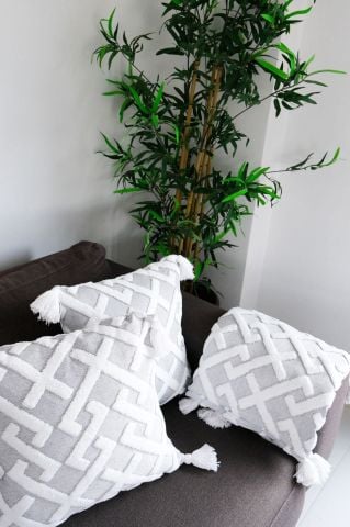 BlueMaison Ponponlu Pamuklu Kırlentli Koltuk Şalı Knitty Gri