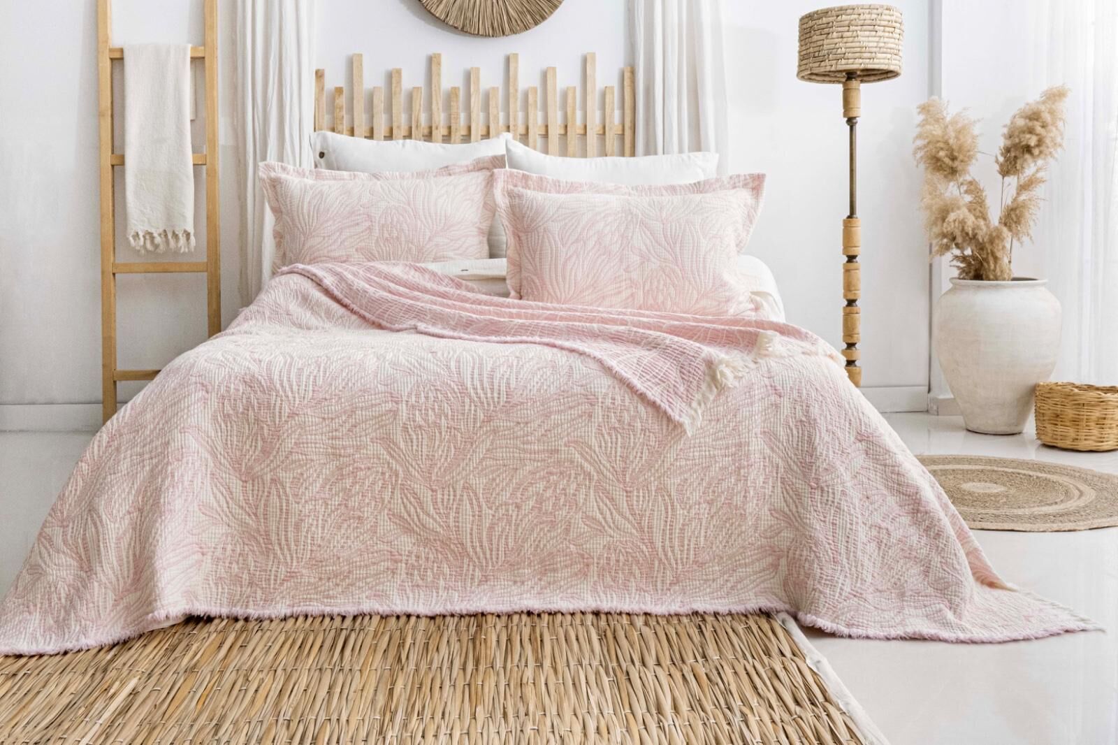 Battal Boy Müslin Yatak Örtüsü Seti Lavinya Pudra