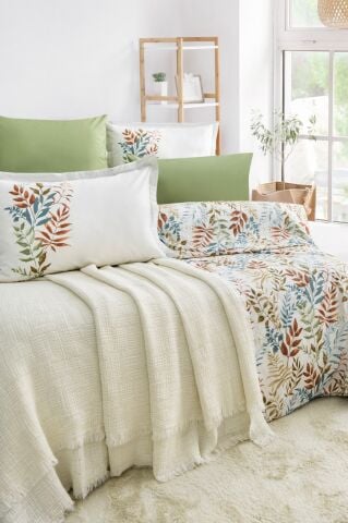 Özel Seri Jakarlı Pikeli Nevresim Takımı Linum Ekru