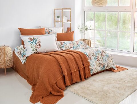 Özel Seri Jakarlı Pikeli Nevresim Takımı Linum Kiremit