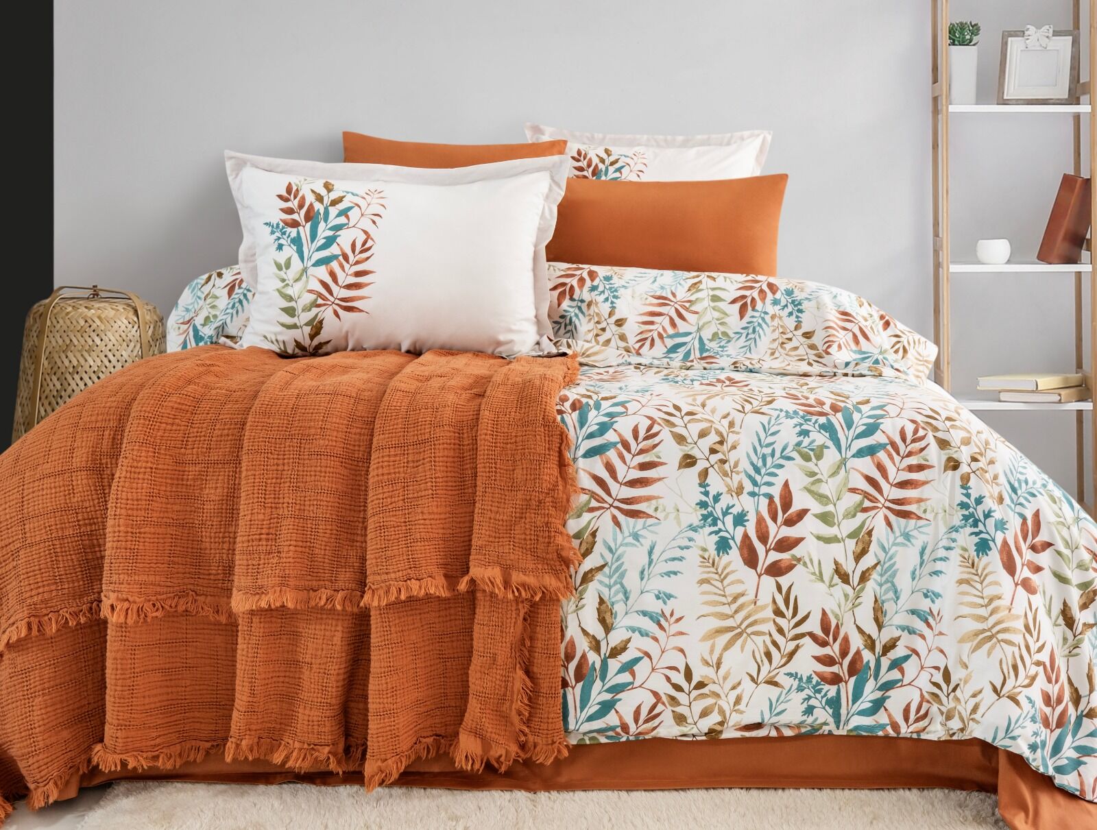 Özel Seri Jakarlı Pikeli Nevresim Takımı Linum Kiremit