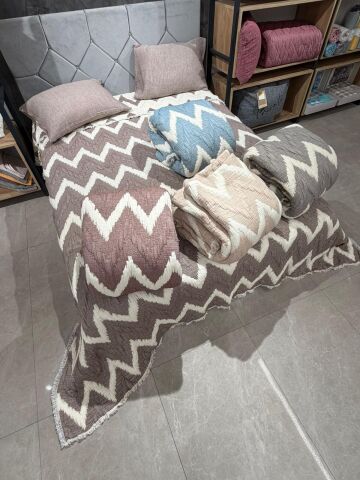 Şaheser Loren Battal Boy Jakarlı 6 kat Müslin Organik Yatak Örtüsü Mavi