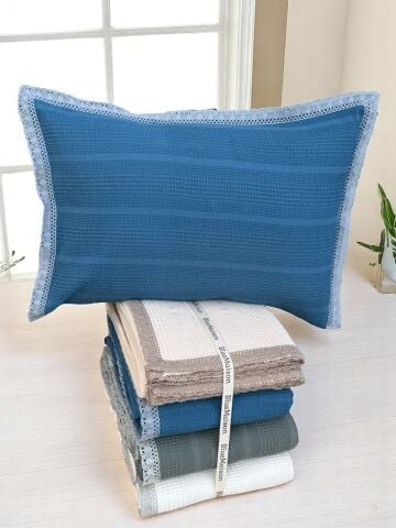 BlueMaison Dantelli Pike Yatak Örtüsü Reyna İndigo