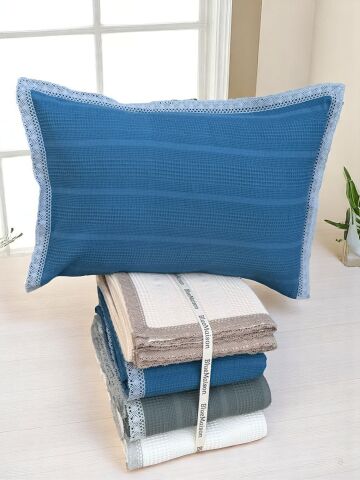 BlueMaison Dantelli Pike Yatak Örtüsü Reyna İndigo
