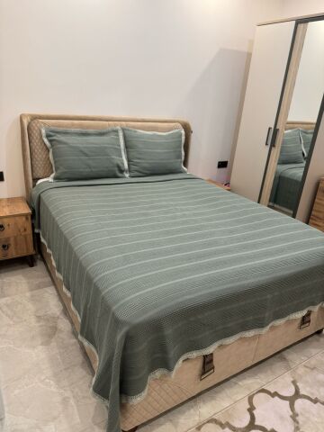 BlueMaison Dantelli Pike Yatak Örtüsü Reyna Haki Yeşil