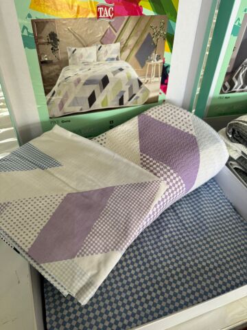 Taç Tek Kişilik Lastikli Çarşaflı Pike Takımı Gena