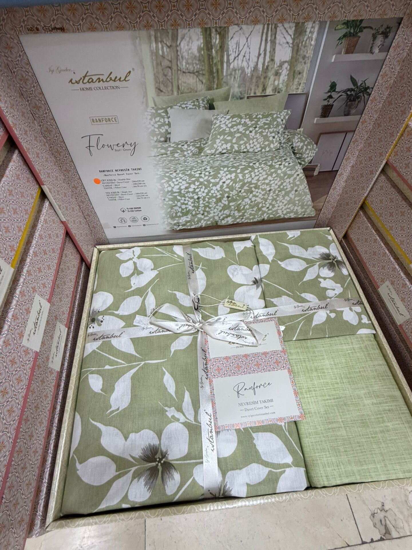 İyi Geceler İstanbul  %100 Pamuk Nevresim Takımı Çift Kişilik Flowery Yeşil
